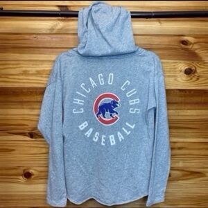 Victoria’s Secret PINK x mlb x 5th & ocean Chicago cubs vneck hoodie small